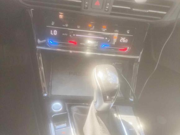 [上海·沪C] 二手大众帕萨特2023款 330TSI 星空尊贵版