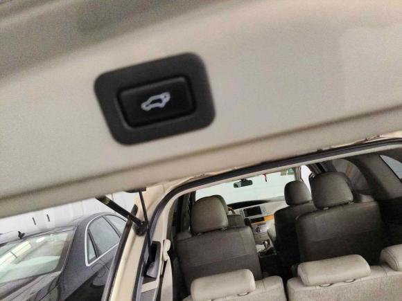 [广州·粤A] 二手丰田普瑞维亚2006款 2.4L 7人座豪华版