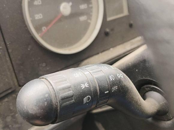 [宁波·浙B] 二手依维柯依维柯得意2017款 2.5T A35客车5-7座47Z5