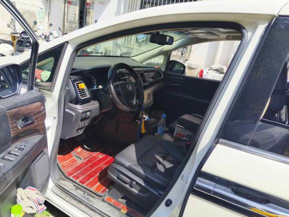 [上海·沪K] 二手本田艾力绅2016款 2.4L 至尊版