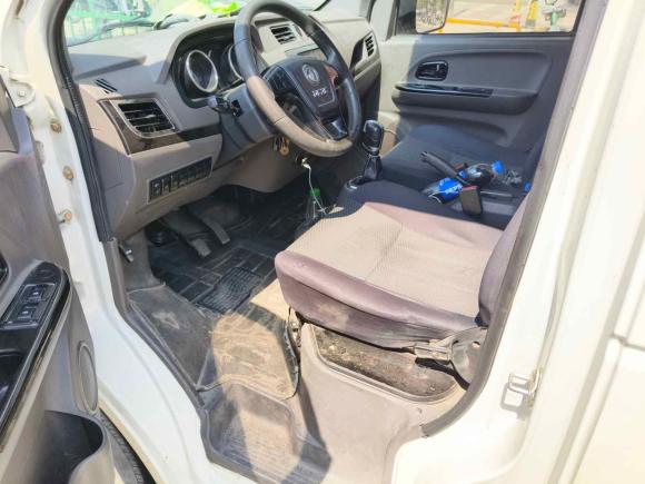 [武汉·鄂A] 二手东风御风御风EM262023款 标准版 41.472kWh 河南锂动