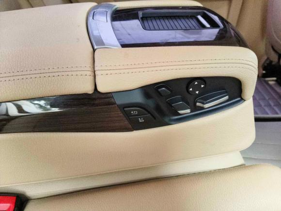 [西安·陕A] 二手宝马宝马7系2009款 740Li领先型