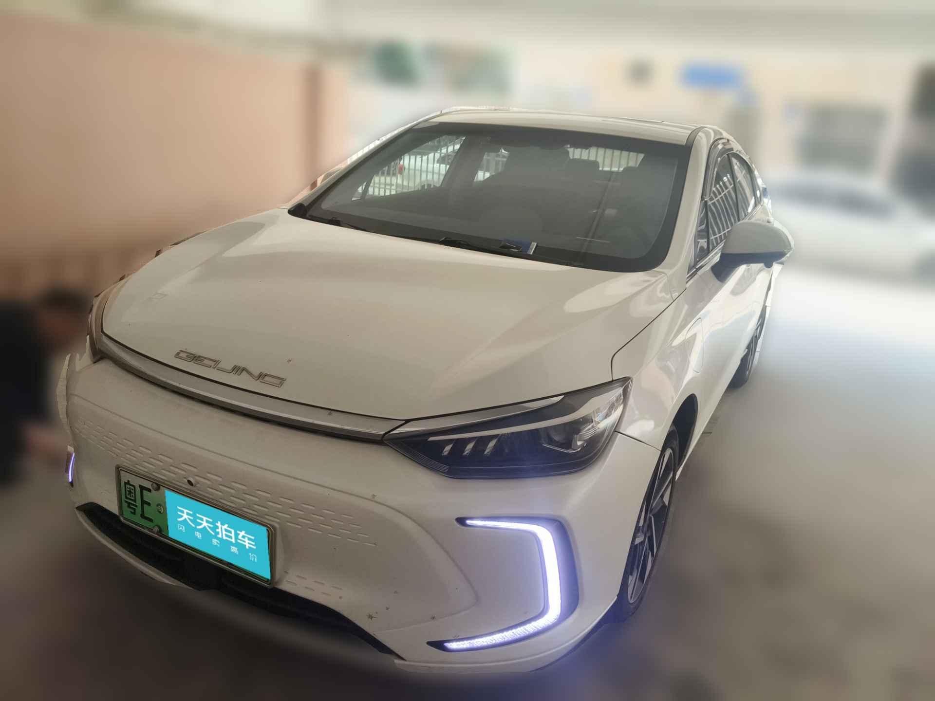 [佛山·粤E] 北京汽车北京EU5 PLUS2021款 R500 优享版