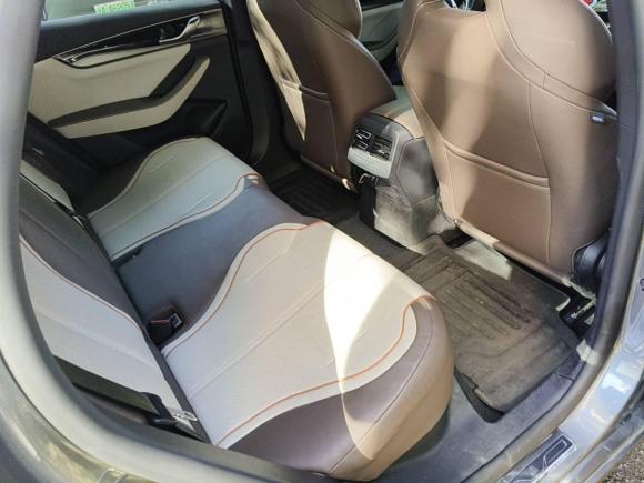 [上海·沪A] 二手比亚迪秦PLUS2024款 荣耀版 EV 510KM领先型