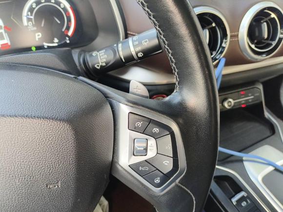 [武汉·鄂A] 二手魏牌魏牌 VV62018款 2.0T 四驱旗舰型 国V