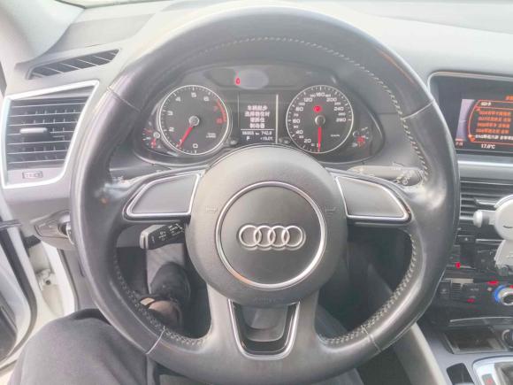 [广州·粤A] 二手奥迪奥迪Q52016款 40 TFSI 进取型