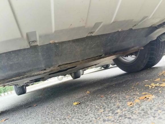 [济南·鲁A] 二手哈弗哈弗H62017款 红标 运动版 1.5T 手动两驱精英型