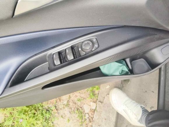 [上海·沪B] 二手别克微蓝62024款 450km 出行版