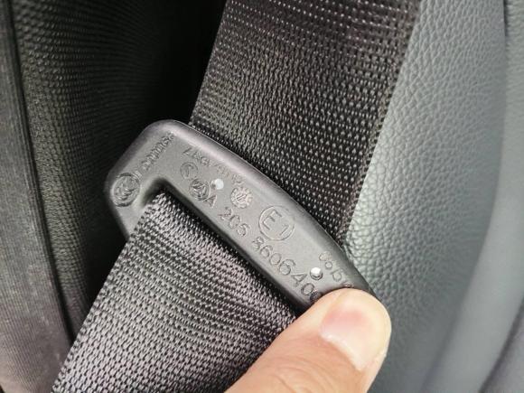 [青岛·鲁B] 二手奔驰奔驰C级2017款 C 200 L 运动版