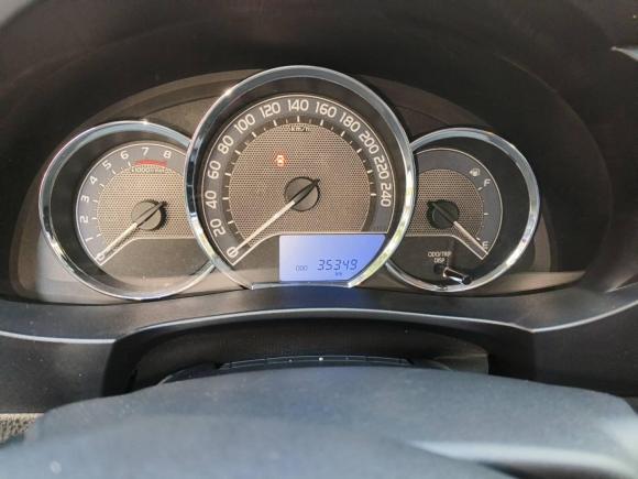 [上海·沪C] 二手丰田雷凌2014款 1.6G CVT精英版