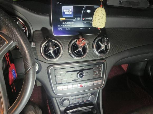 [嘉兴·浙F] 二手奔驰奔驰GLA2017款 GLA 220 4MATIC 时尚型