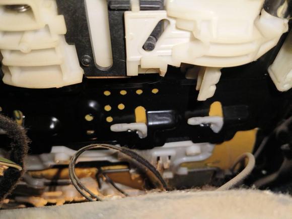 [西安·陕A] 二手奔驰奔驰C级2016款 C 180 L 运动型