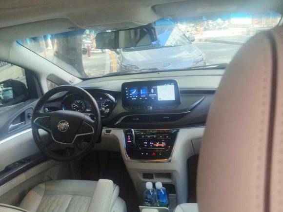 [深圳·粤B] 二手别克别克GL82021款 陆上公务舱 652T 豪华型