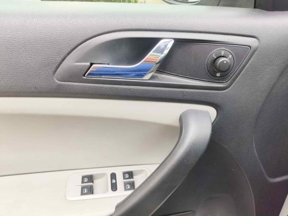 [上海·沪D] 二手斯柯达Yeti2017款 TSI280 DSG前行版