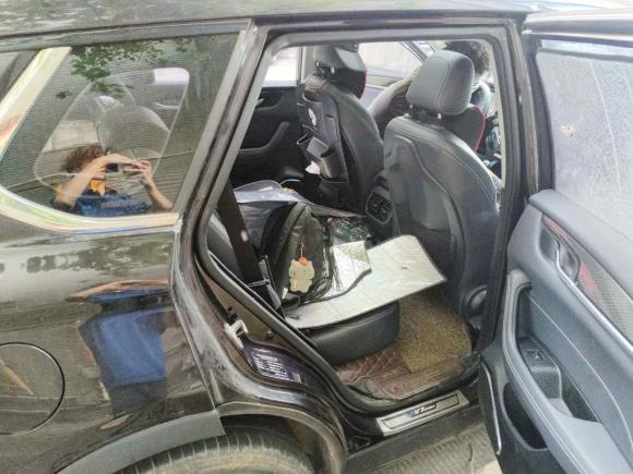 [广州·粤A] 二手中华中华V72019款 300T 自动尊贵型 7座