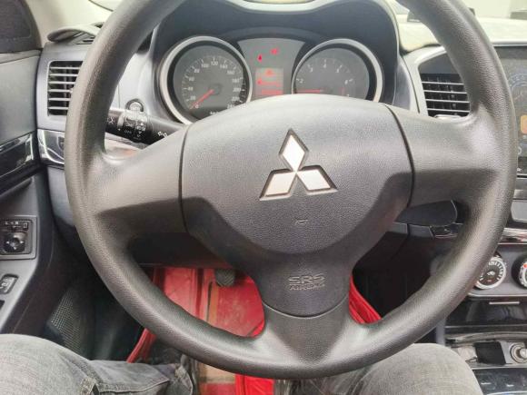 [广州·粤W] 二手三菱翼神2012款 致尚版 1.8L 手动豪华型