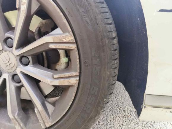 [上海·皖P] 二手比亚迪宋MAX2021款 升级版 1.5T 自动尊贵型 6座