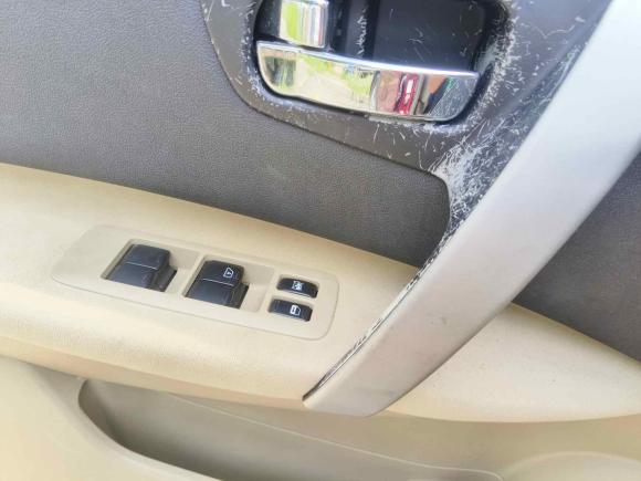 [广州·粤A] 二手日产逍客2012款 2.0XL 火 CVT 2WD