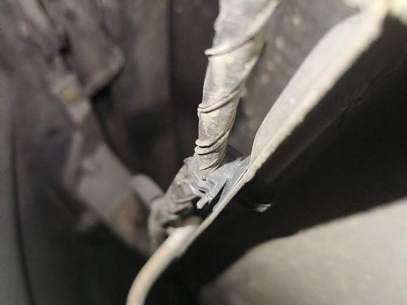 [深圳·粤B] 二手雷诺科雷傲2010款 2.5L 两驱时尚型