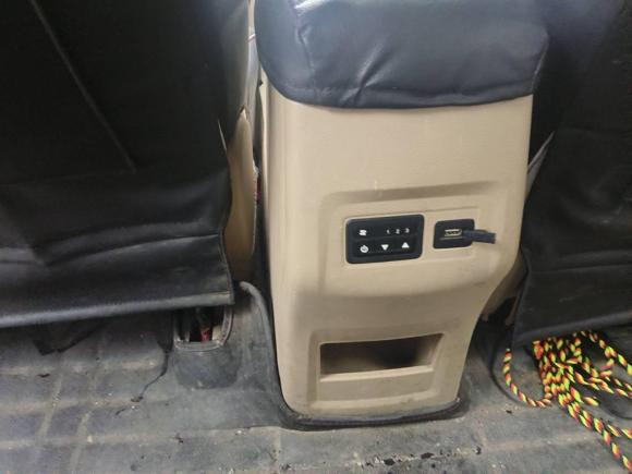 [金华·浙G] 二手宝骏宝骏7302016款 1.5L 手动舒适型 7座 国V