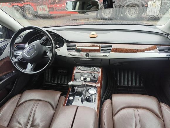 [上海·沪N] 二手奥迪奥迪A82012款 A8L 45 TFSI quattro舒适型