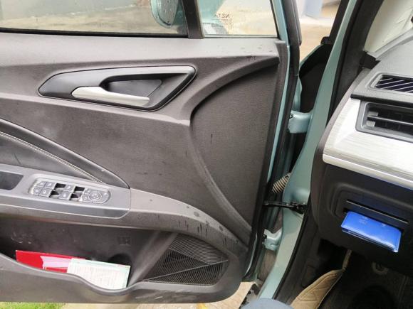 [上海·苏E] 二手哪吒汽车哪吒V2022款 潮 400 Lite