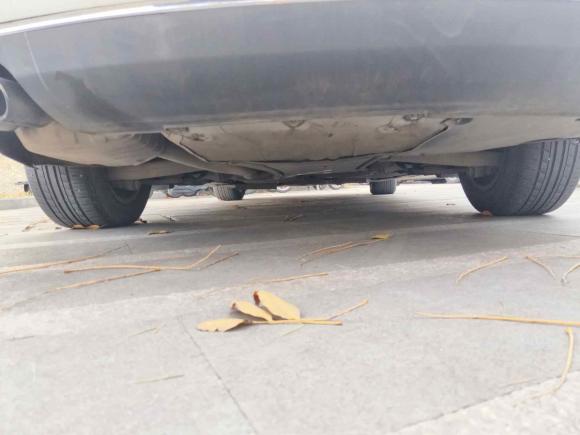 [上海·沪M] 二手奥迪奥迪A4L2012款 2.0 TFSI 自动标准型