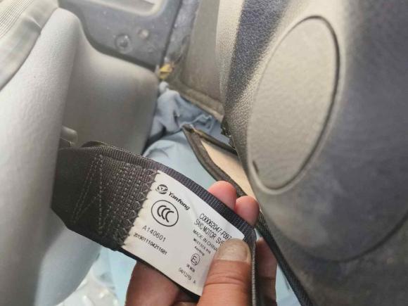 [杭州·浙F] 二手上汽大通MAXUS新途V802019款 2.5T经典款6挡手动傲运通长轴中顶7座