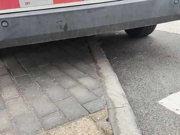 [南京·苏L] 二手上汽大通MAXUS大通EV302023款 纯电智能物流专家长轴国轩