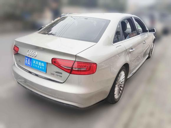 [南京·苏A] 二手奥迪奥迪A4L2016款 35 TFSI 自动舒适型