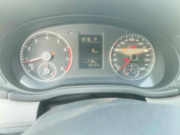 [上海·沪A] 二手大众帕萨特2011款 1.8TSI DSG尊荣版