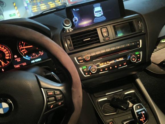 [上海·沪B] 二手宝马宝马1系2013款 改款 M135i 5门版