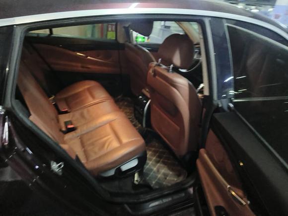 [嘉兴·浙F] 二手宝马宝马5系GT2014款 528i 领先型