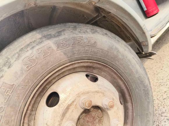 [苏州·苏E] 二手依维柯依维柯褒迪2017款 2.5T经典A37客车高顶7座47Z5