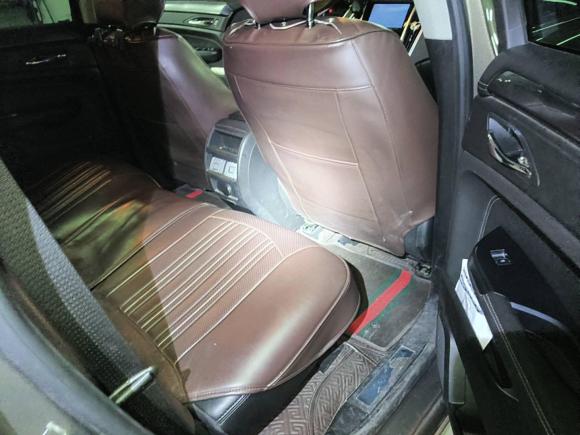 [青岛·鲁B] 二手凯迪拉克凯迪拉克SRX2014款 3.0L 舒适型