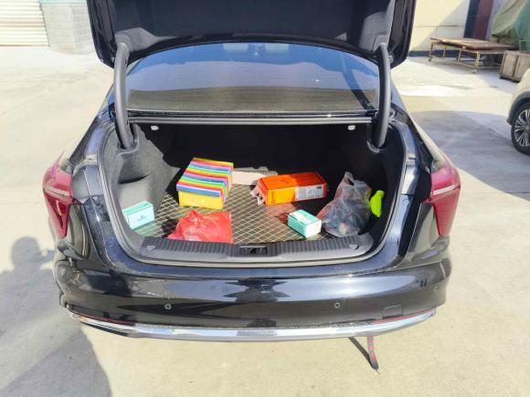 [南通·赣G] 二手红旗红旗H52023款 2.0T 自动智联旗畅版