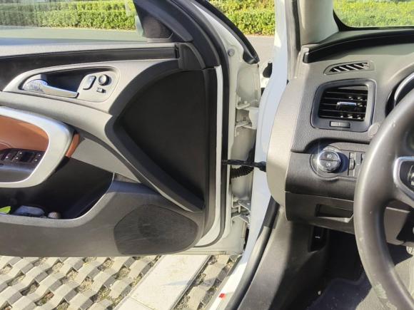 [上海·苏U] 二手别克君威2015款 1.6T 精英技术型