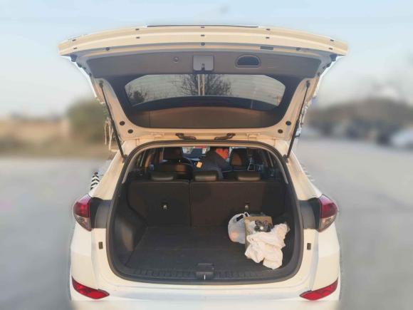 [南通·苏F] 二手现代途胜2015款 1.6T 双离合两驱智能型