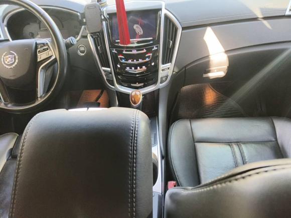 [上海·苏U] 二手凯迪拉克凯迪拉克SRX2014款 3.0L 领先型