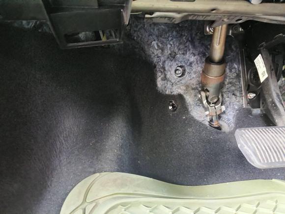 [上海·沪A] 二手福特福克斯2012款 三厢 1.6L 自动风尚型