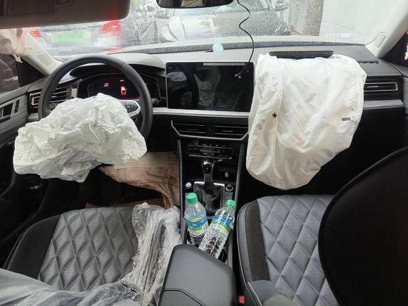 [上海·赣D] 二手大众速腾2023款 300TSI DSG卓越版