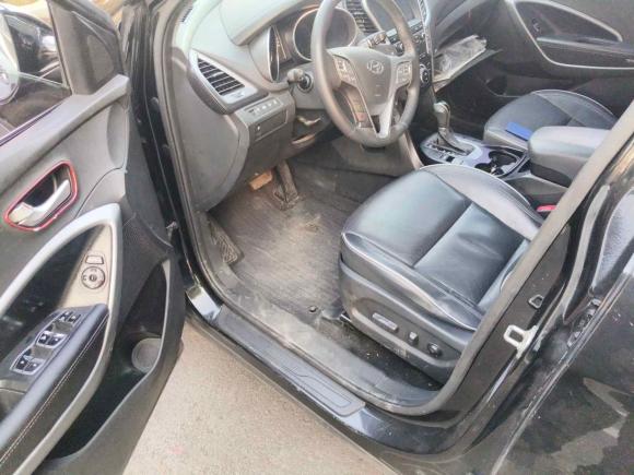 [杭州·浙A] 二手现代胜达2017款 2.0T 自动两驱智能型 7座