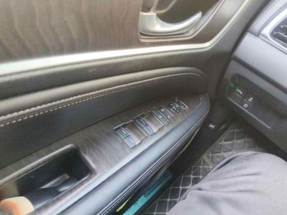 [上海·沪C] 二手本田冠道2020款 240TURBO 两驱智享版