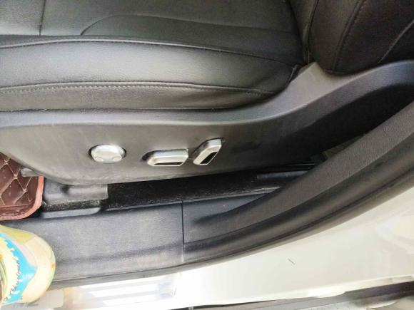 [成都·川A] 二手哈弗哈弗H22017款 蓝标 1.5T 手动四驱豪华型