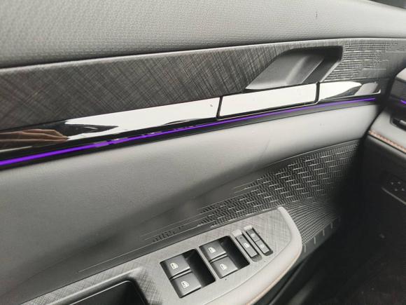 [温州·浙C] 二手长安长安UNI-V2022款 1.5T 尊贵型