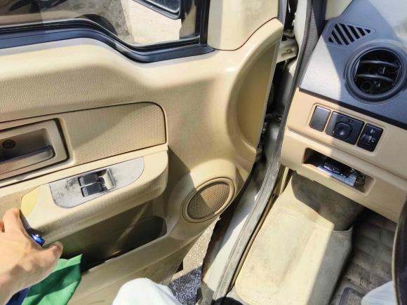 [广州·粤A] 二手东风小康东风小康EC362018款 标准型星恒电池