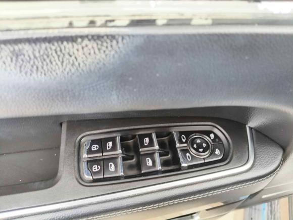 [常州·苏D] 二手众泰众泰T7002017款 1.8T 双离合尊贵型