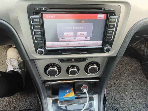 [上海·鲁Q] 二手大众朗逸2013款 改款经典 1.6L 手动舒适版