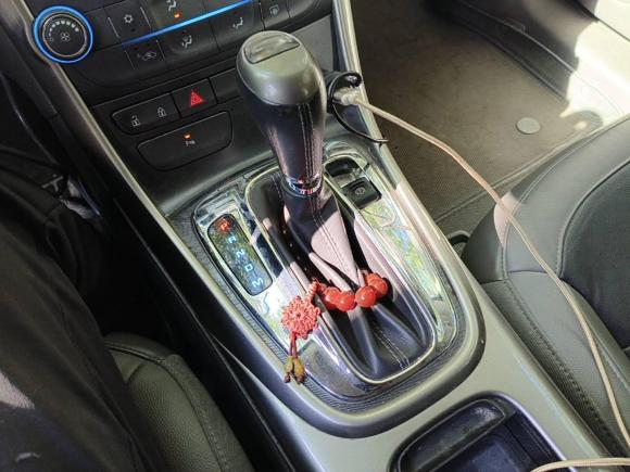 [上海·沪C] 二手雪佛兰迈锐宝2012款 2.0L 自动豪华版