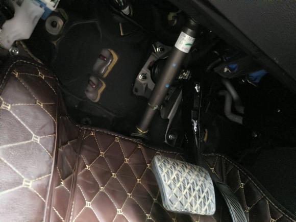 [上海·苏K] 二手福特嘉年华2013款 两厢 1.5L 自动时尚型